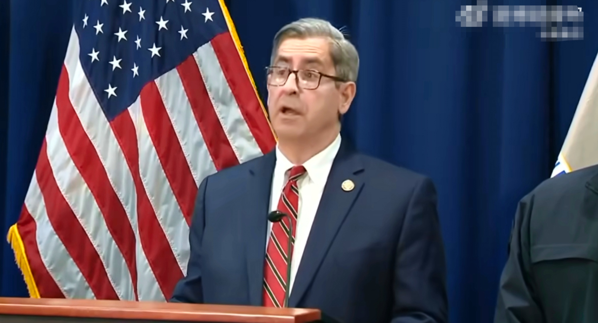 包含赛地聚焦:NBA总决赛赛前热度飙升,多伦多猛龙战术微调,赛场秩序良好,资深球员宣示担当的词条 包含赛地聚焦:NBA总决赛赛前热度飙升,多伦多猛龙战术微调,赛场秩序良好,资深球员宣示担当的词条